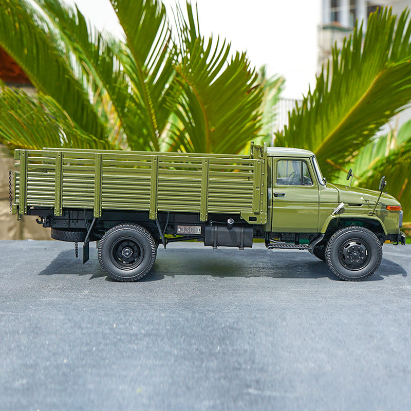 Original factory 1:24 Century Dragon FAW CA141 military cargo truck model for gift, collection,toy