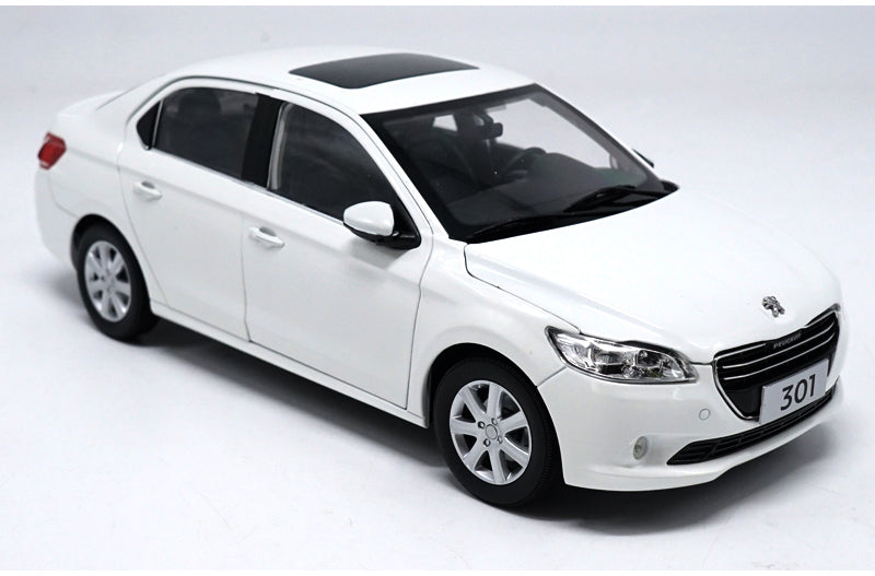 Original factory high quality 1:18 Dongfeng Peugeot 301 scale metal diecast car model for gift, collection