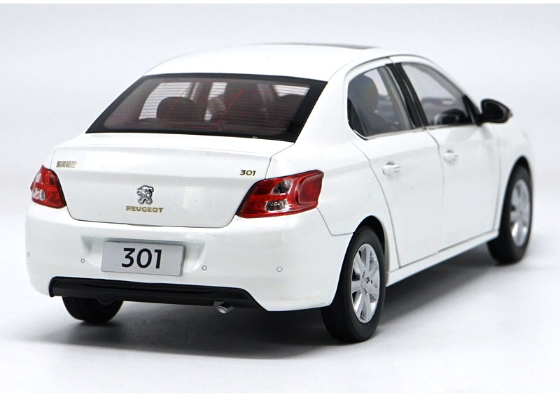 Original factory high quality 1:18 Dongfeng Peugeot 301 scale metal diecast car model for gift, collection