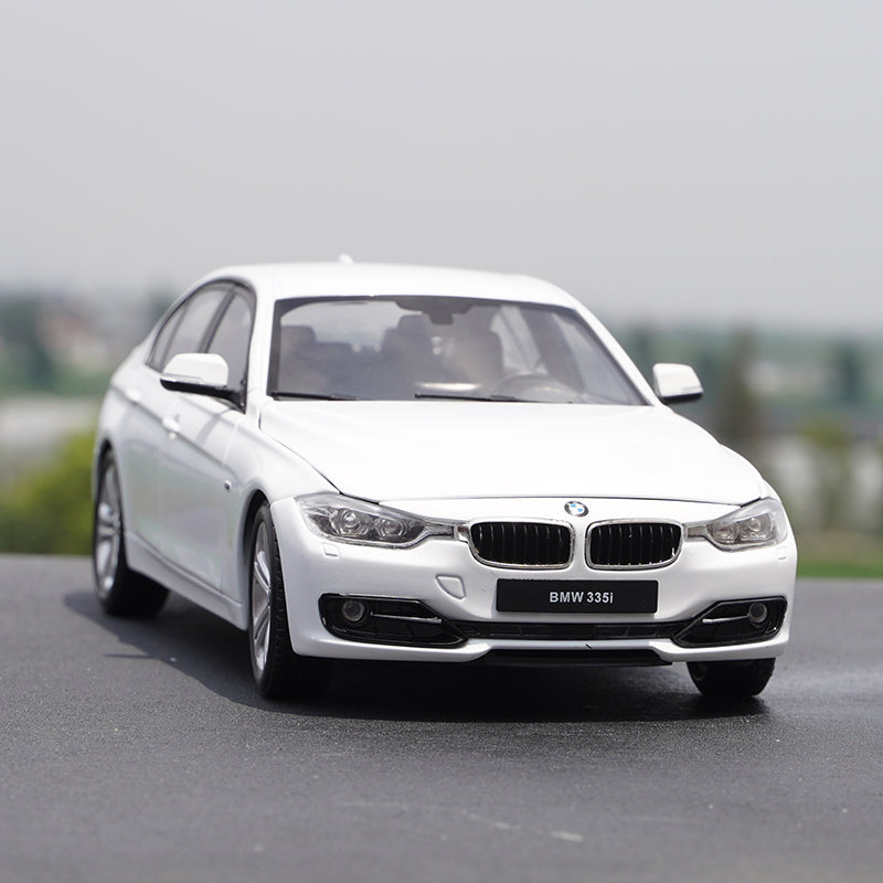 Original Red/white 1:18 Welly BMW 335i 3 serie diecast collectible alloy toy car model for gift