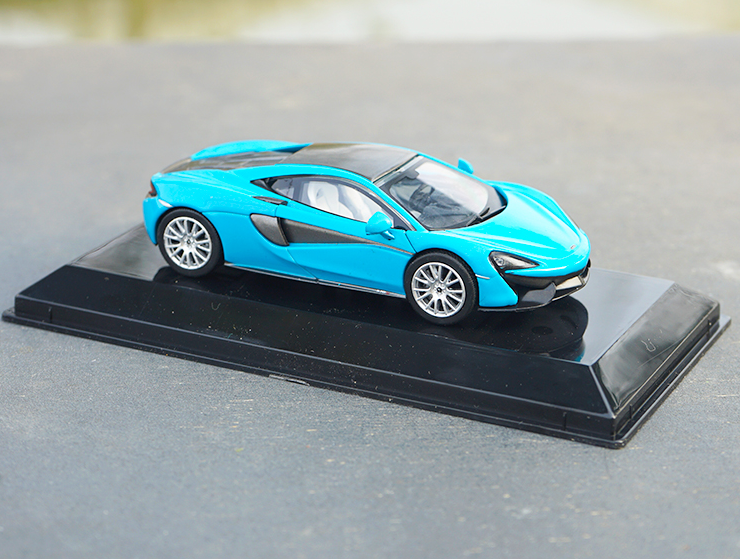 Originial factory 1:43 McLaren P1 570 F1 GTR diecast roadster car model for gift, toys