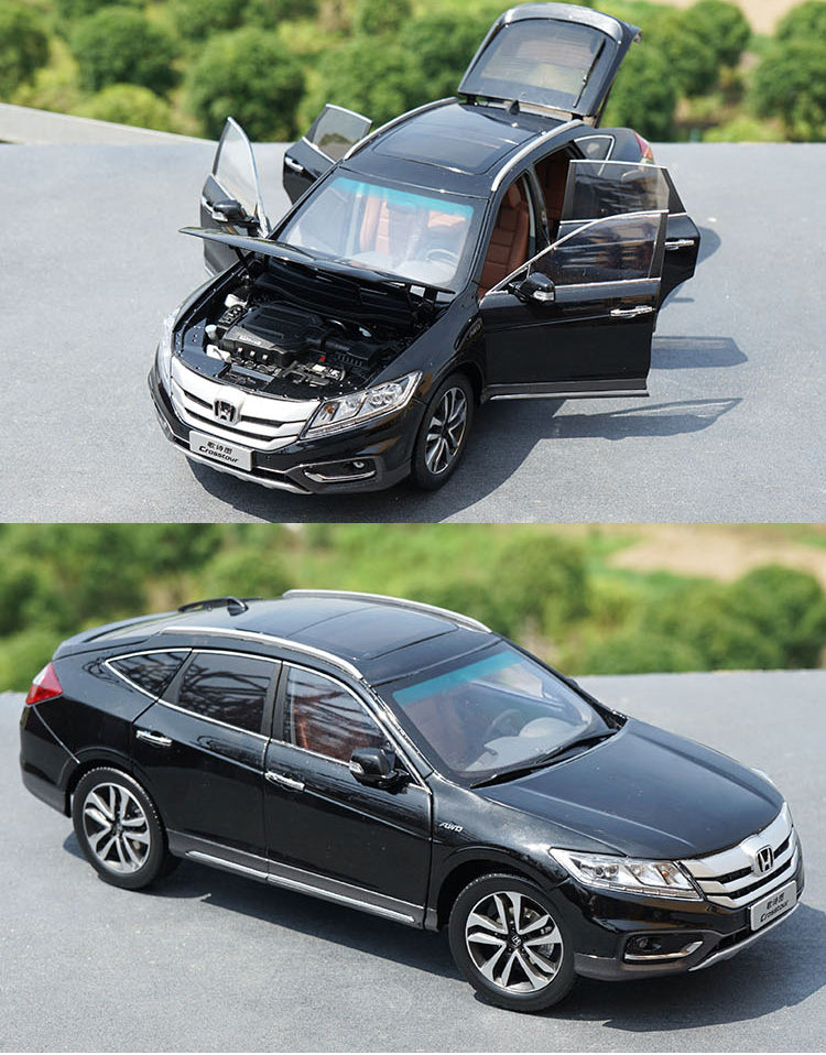 1:18 Diecast Model for Honda Crosstour 2014 Red Sportback Alloy Toy Car Miniature Collection Gifts