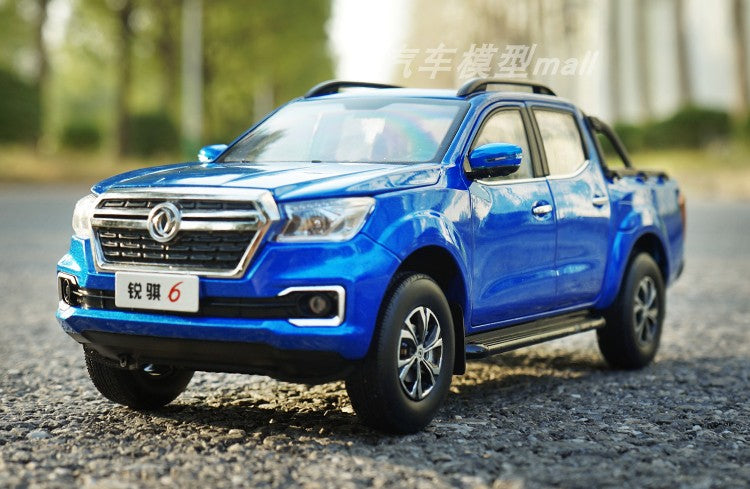 1:18 Dongfeng Zhengzhou Nissan Ruiqi Pickup Ruiqi 6 alloy truck car model car model for collection