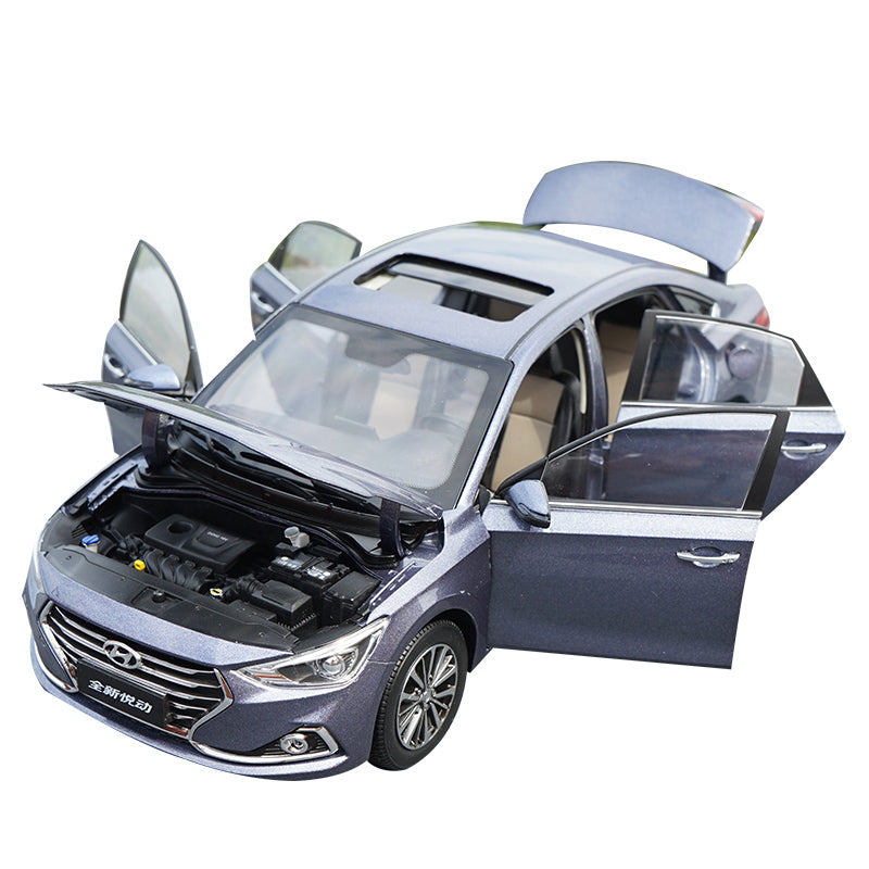 High quality collectiable 1:18 Beijing Hyundai Elantra CELESTA diecast car model for gift, collection