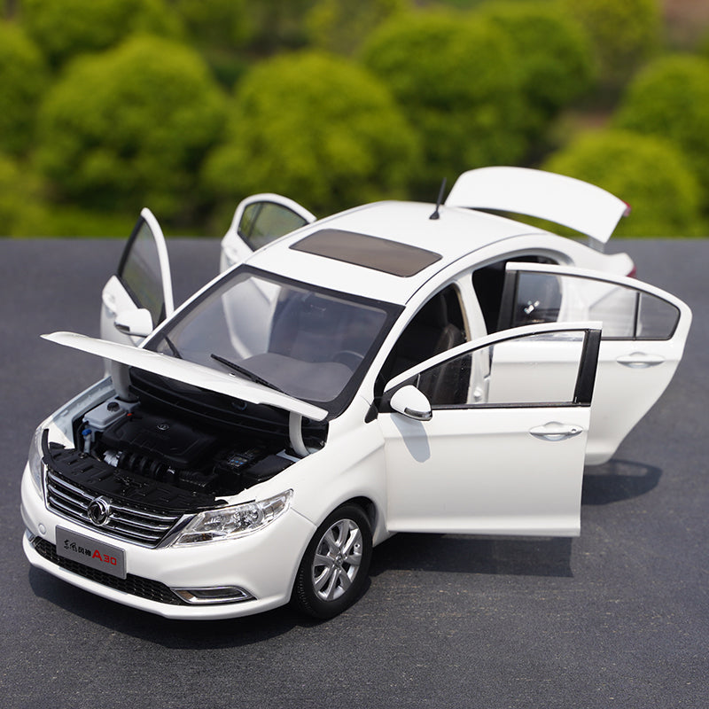 18 original factory Dongfeng Fengshen A30 alloy simulation car model special sale model collection