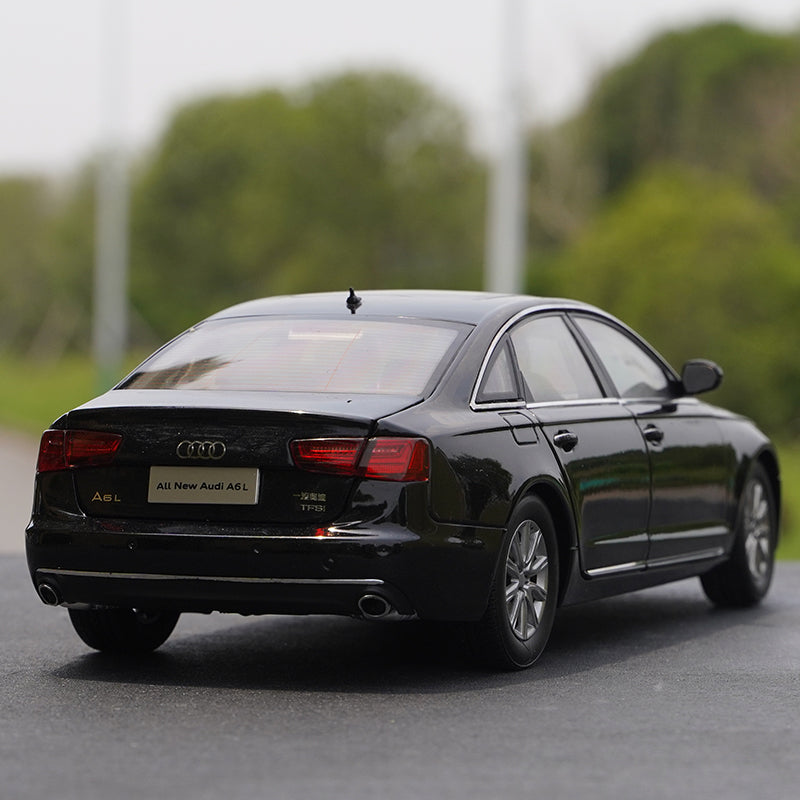 Collectable top quality 1:18 Audi A6L 2012 diecast scale car model for gift