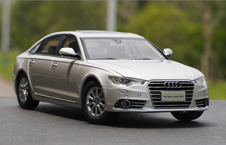 Collectable top quality 1:18 Audi A6L 2012 diecast scale car model for gift