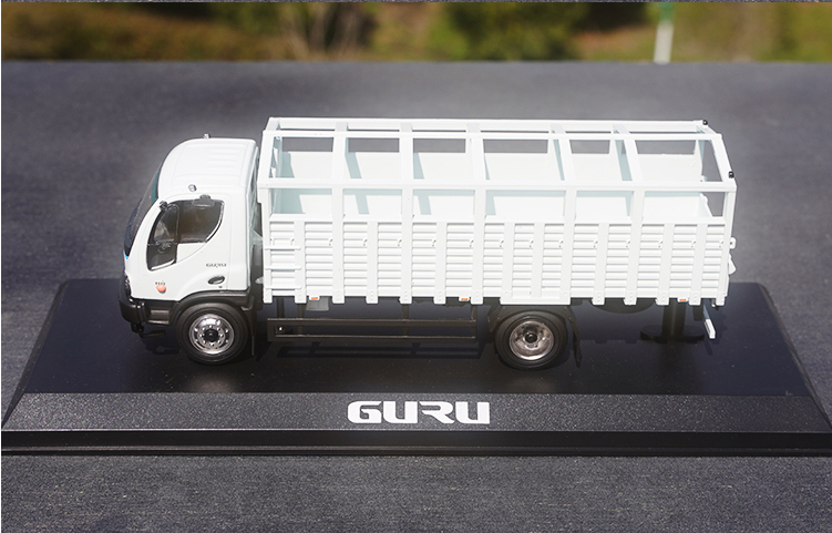 Original factory Rare White Ahsok Leyland 1:43 Guru Indian diecast truck model for collection, gift