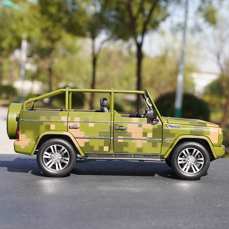 Original factory 1:18 BAIC Beijing  Jeep B80C BJ80J diecast military vehicle Parade car guide car alloy off-road vehicle model for gift