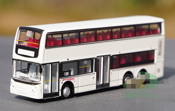 Classic 1:120 Hong Kong double-decker Denis B9 diecast alloy bus model for gift, toy