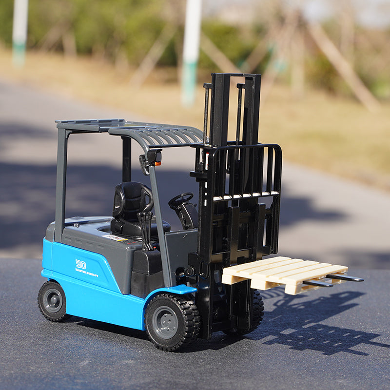 Original factory 1:25 BYD CPD 30 diecast electric forklift engineering machinery toy model for gift, toy