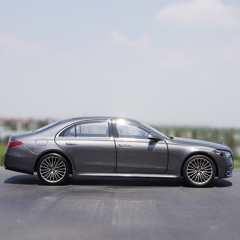 Original factory 1:18 Norev Benz S600 AMG W223 2021 Diecast alloy car model for gift, collection