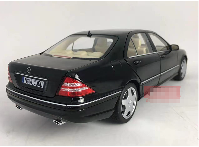 High quality Black/White/Green 1:18 Norev Benz W220 S600 Diecast alloy car model for gift, collection