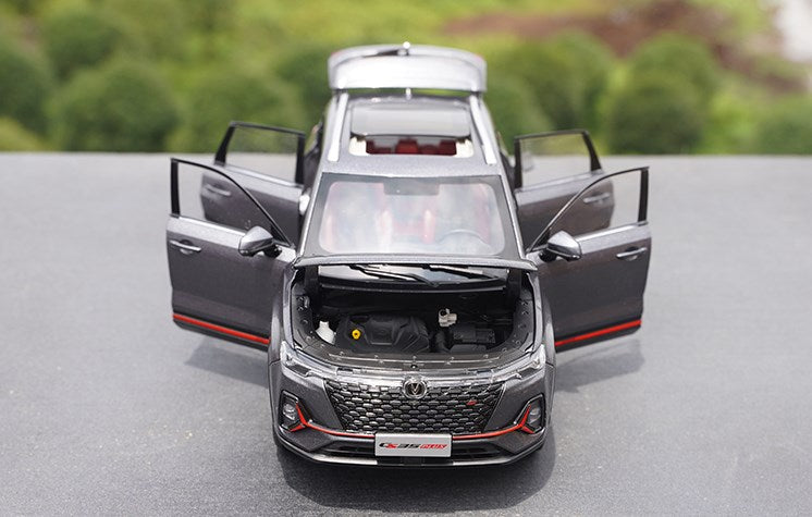 1:18 scale Changan CS35 PLUS 2021 Diecast SUV alloy simulation toy car model for birthday gift