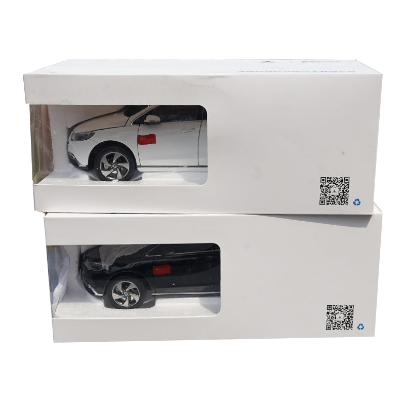 High quality black/white 1:18 BYD Denza 500 Diecast SUV car model For kids toy vehicle