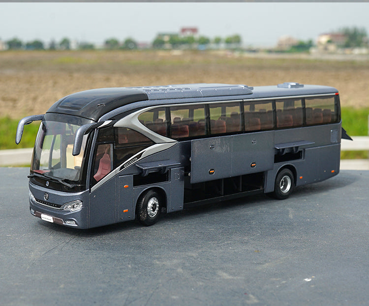 Diecast 1:42 Xiamen Golden Dragon XML6129 Navigator bus model with small gift