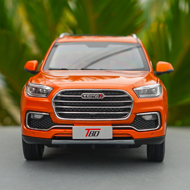 Diecast Yema auto T80 SUV Model 1:18 Scale White / Orange + Small gift