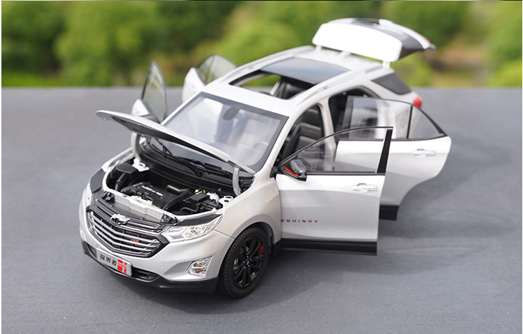 Original SAIC GM 1 18 Chevrolet Explorer Equinox Redline diecast alloy Classic Models Wholesale Store
