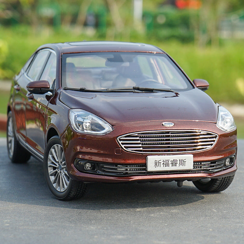 Original factory 1:18 Changan FORD New ESCORT 2019 alloy car model for gift