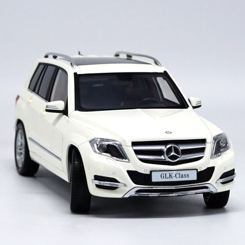 Original factory authentic 1:18 GTA Mercedes-benz Glk 300 off-road