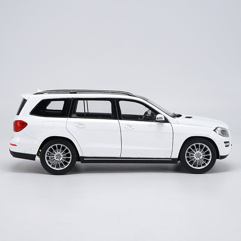 1/18 Daimler Mercedes-benz Gls 500 Diecast Model Car Suv White