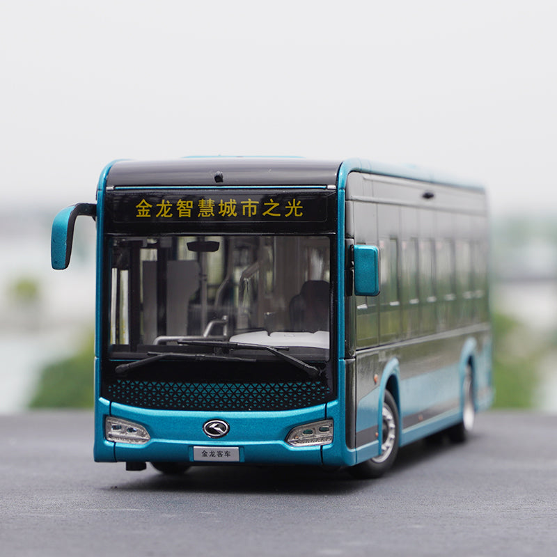 Original factory 1:38 Xiamen Golden Dragon XMQ6105G new launch diecast alloy bus model for gift, collection