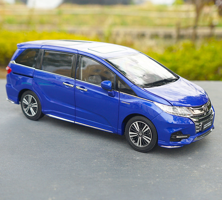 Original factory high quality 1:18 GAC Honda ODYSSEY Sport hybrid version 2019 diecast scale car model for gift, collection