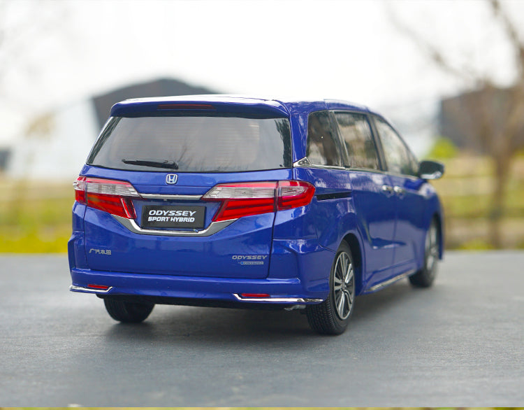 Original factory high quality 1:18 GAC Honda ODYSSEY Sport hybrid version 2019 diecast scale car model for gift, collection