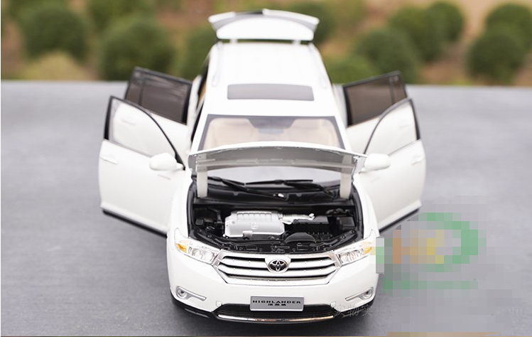 Original factory White/Black 1:18 GAC Toyota Highland 2012 diecast car model for gift, collection