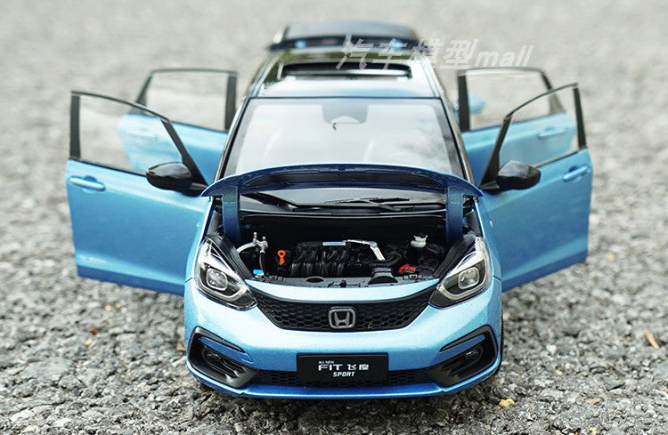 Original Authentic 1:18 Honda New 4th Generation Fit 2020 High simulation Diecast Car Car model For Christmas Gift