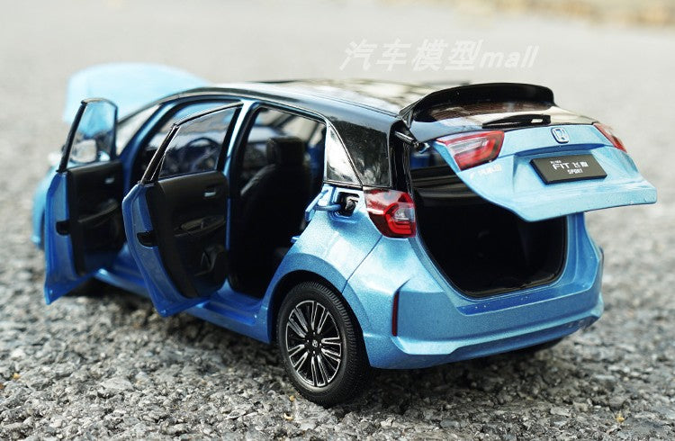 Original Authentic 1:18 Honda New 4th Generation Fit 2020 High simulation Diecast Car Car model For Christmas Gift