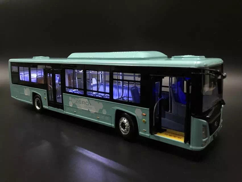 high quality 1:32 Diecast Changjiang E-zone bus model with lamp