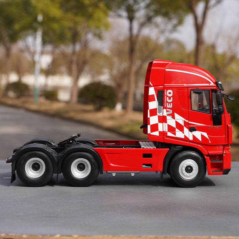 High classic authentic 1:24 SAIC Iveco Cenlvon Jacklion C500 tractor trailer alloy truck model with fast delivery