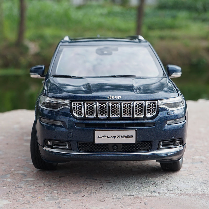 1:18 GAC FCA Jeep Cherokee Deep Sea Blue Dealer Edition – Classic