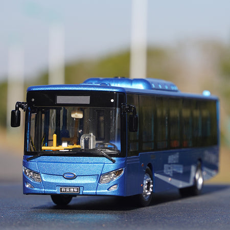 Original 1:42 Nanjing Jinlong Skywell H12 new energy pure electric Diecast bus model for gift, collection