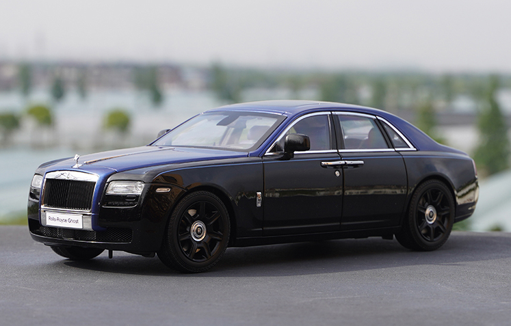 1:18 Kyosho Rolls-Royce Ghost diecast alloy simulation car model for gift, collection