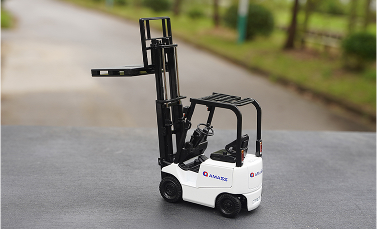 Original factory 1:24 Lizhiyou DHL forklift LINFOX warehouse logistics supply chain Diecast forklift truck model for toy, collection