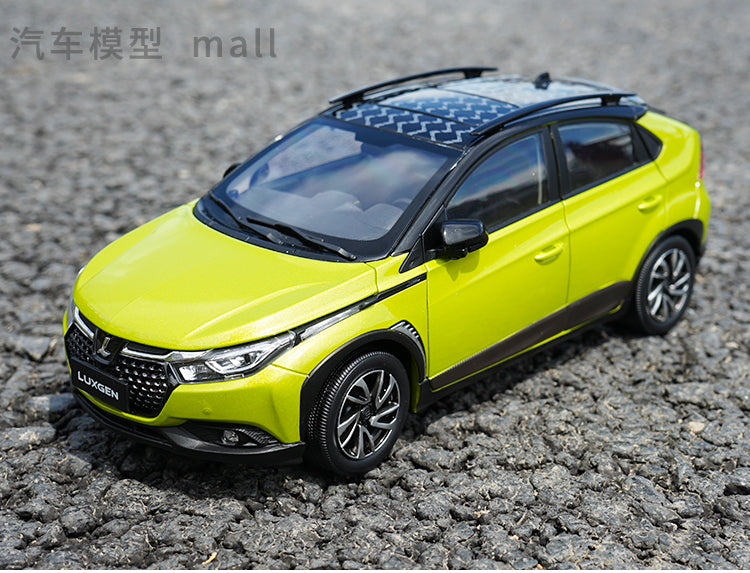 1:18 Dealer Edition 2019 Luxgen U5 SUV Diecast Model with small gift