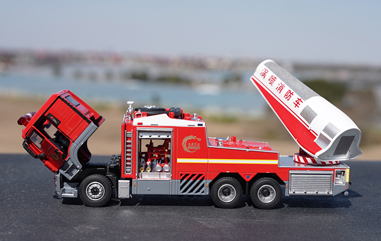 Original factory 1:50 MAN Turbojet alloy Fire truck simulation model diecast Chinese fire rescue model for gift