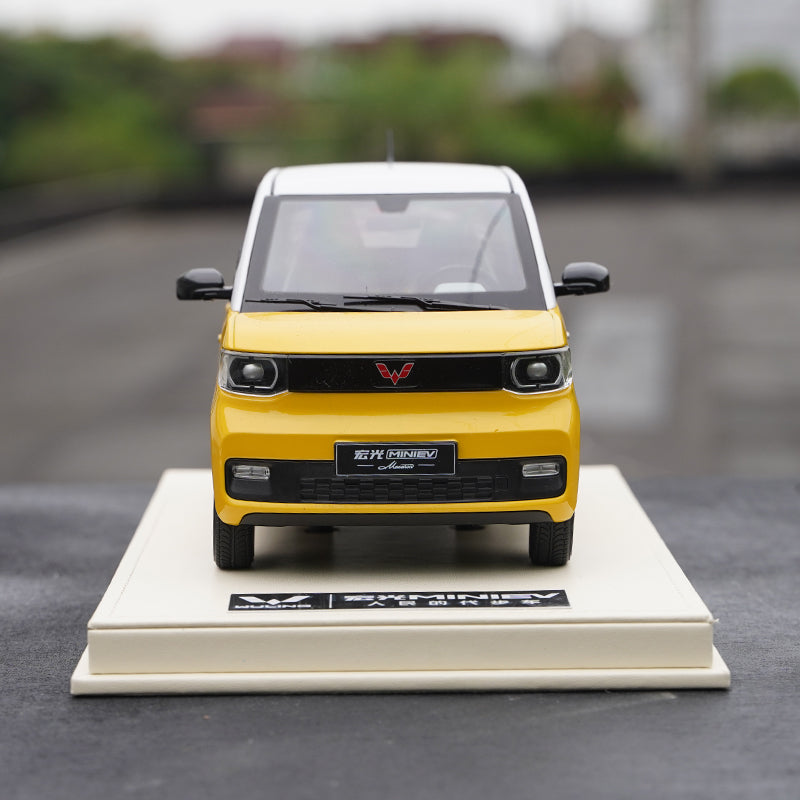 1:16 Original Wuling Hongguang MINI EV Macaron people mobility scooter alloy simulation car model