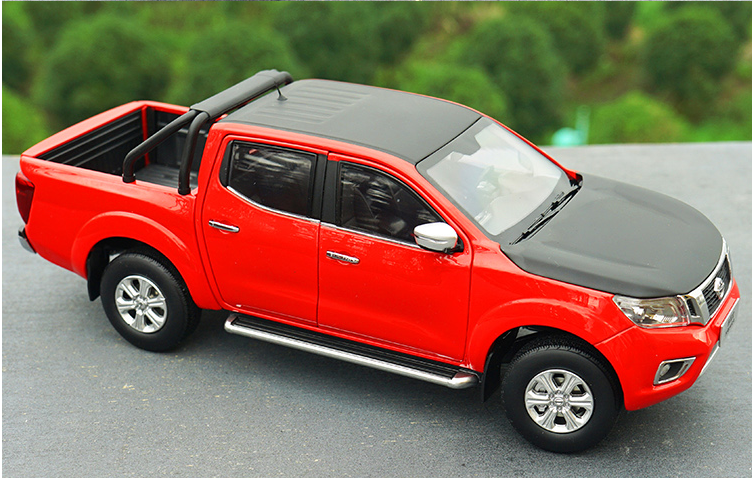 1:18 zinc alloy brown/white/red diecast NISSAN NAVARA OFF-road vehicle pickup truck models