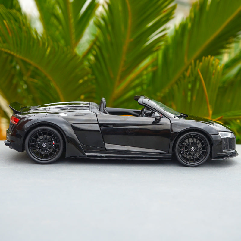 Original Authorized Authentic 1/18 Scale Audi R8 V10 plus NEW R8 Dieca –  Classic Models Wholesale Store