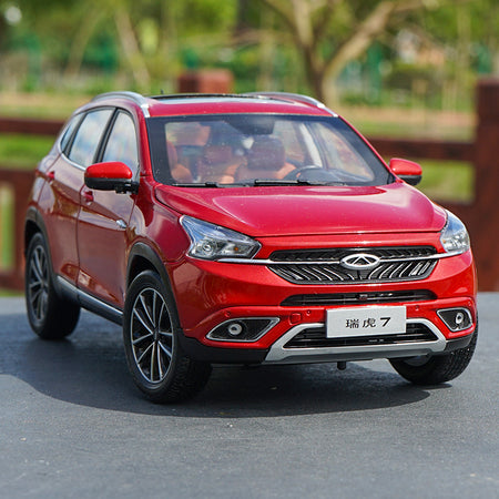 Original 1:18 Diecast Chery Tiggo7 Tiigo 7 SUV car model with small gift