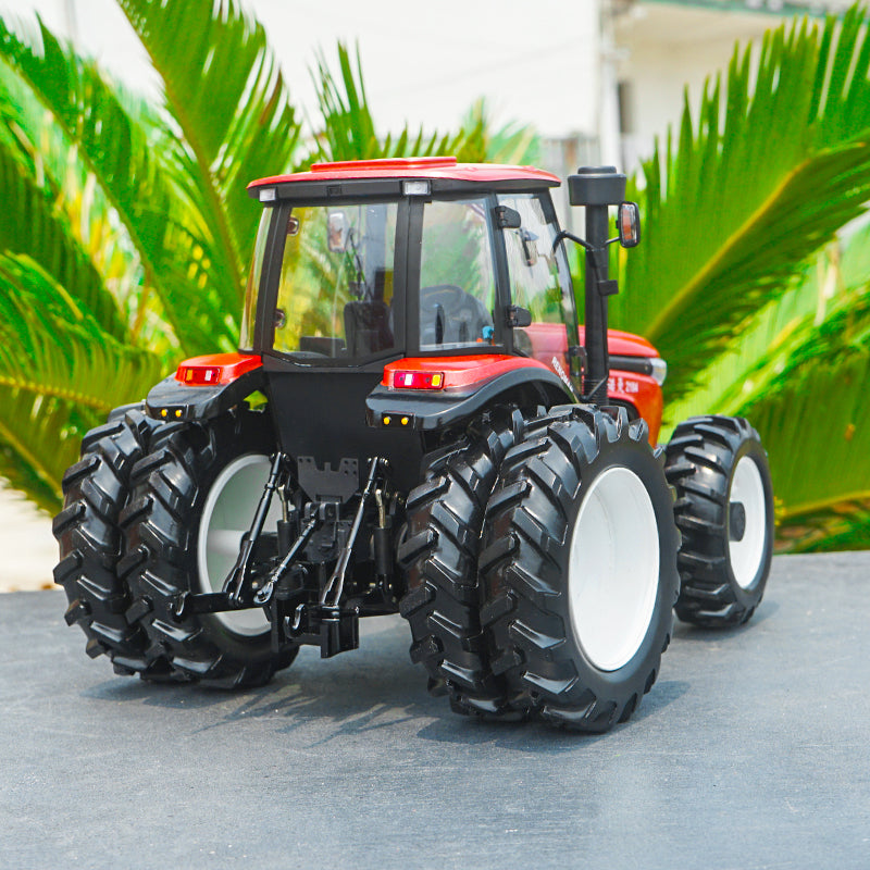 Original 1:18 Wuzheng RENOMAN 2104 Construction machinery model large tractor model with small gift