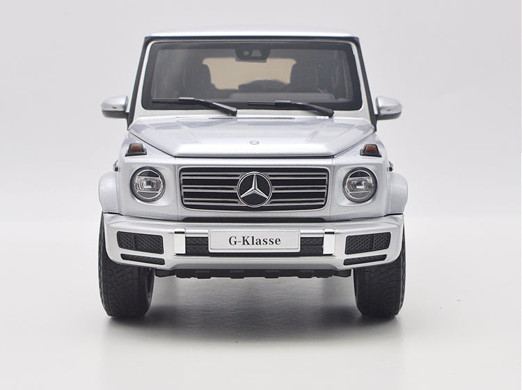 自動車 Mercedes-Benz G-Class 1/18 1/18 AUTOart Mercedes Benz G-Wagon LWB Smaragd Black w/ Box