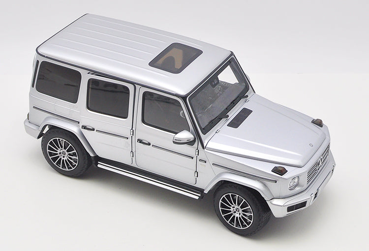 Original AR Almost real Minichamps 1:18 Mercedes-Benz G-Class G500 new GW463 diecast car model with small gift