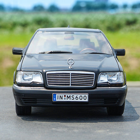 Original Authorized Authentic 1:18 Diecast Benz S600 V12 W140 S Classic Dclassic Toys car model miniature for gift, collection