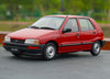 Original Authorized Authentic 1:18 Yiqi Chinese Tianjin Xiali TJ7100 Hatchback Toy Car Miniature for christmas/Birthday gift, collection