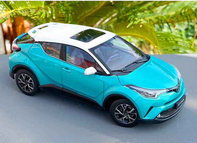 Original Authorized Authentic alloy 1:18 Toyota C-HR CHR Alloy Diecast Classic toy Car Model for gift, collection