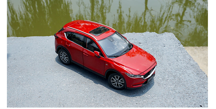 Original Authorized Authentic alloy Pull Back 1:18 2018 Mazda CX-5 Red SUV Classic diecast toy models for gift collection
